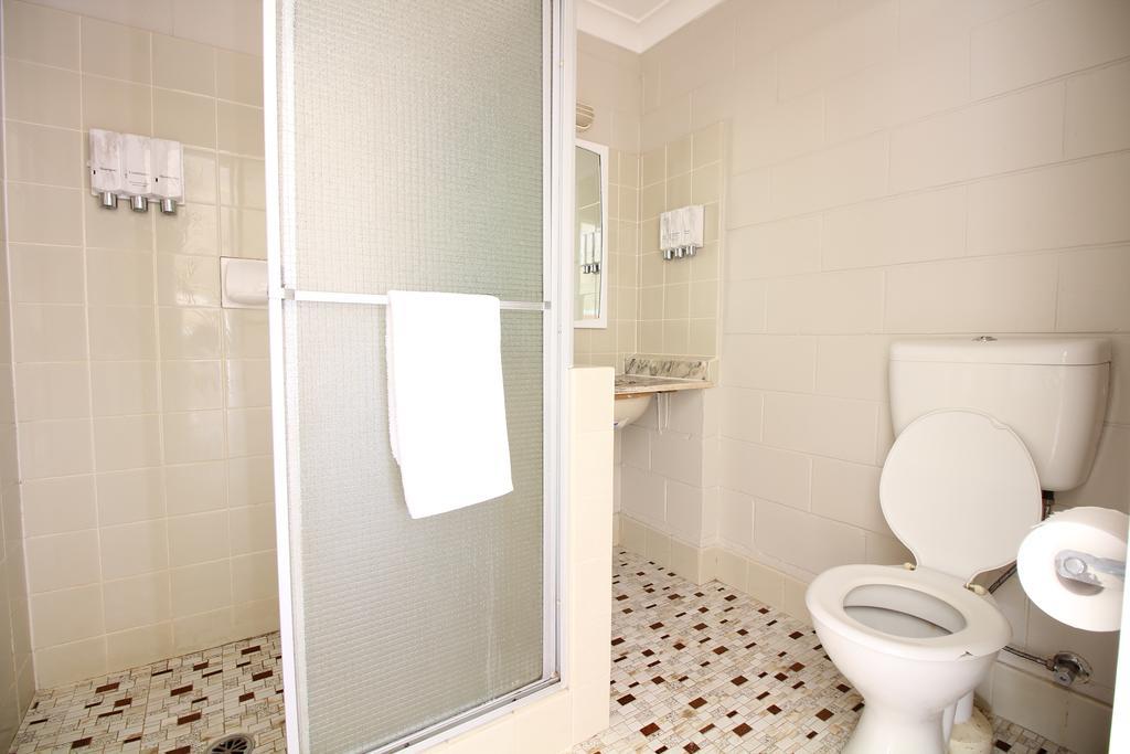 Snowy Mountains Resort And Function Centre Adaminaby Quarto foto